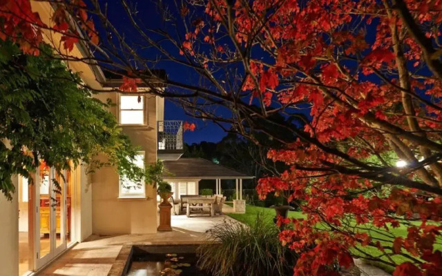 Ellengowan In Leura on 2 acres
