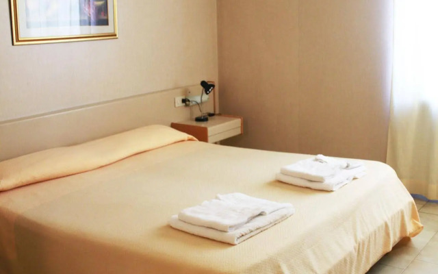 Hotel Mary