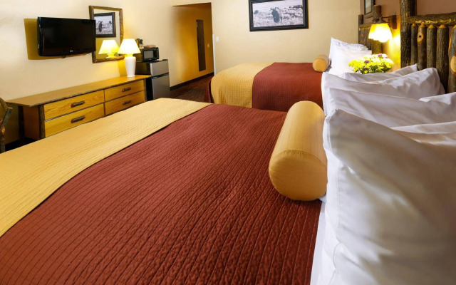 Elk Country Inn