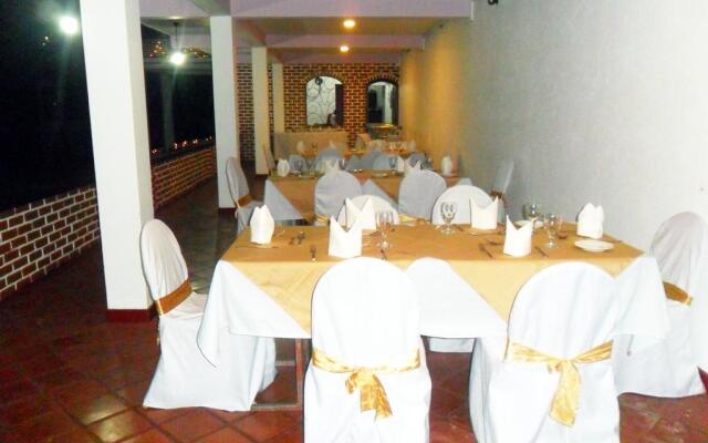 Mahaweli Regent Hotel