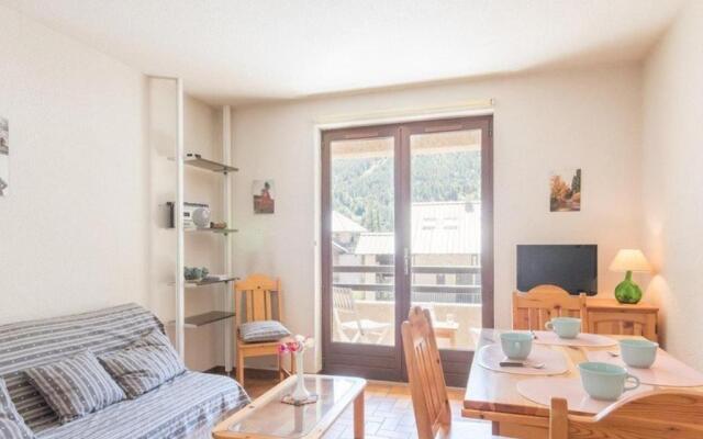 Appartement Le Monêtier-les-Bains, 2 pièces, 5 personnes - FR-1-330F-50