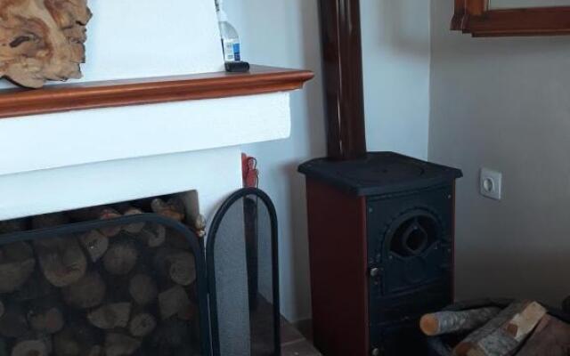 La petit Chariklia's House