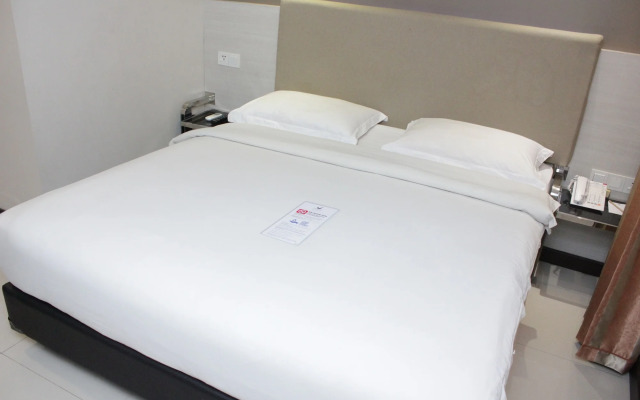 Verse Lite Hotel Gajah Mada