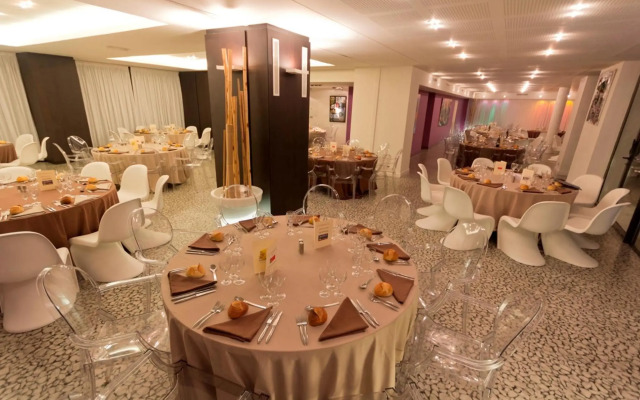 Le Rex Hotel