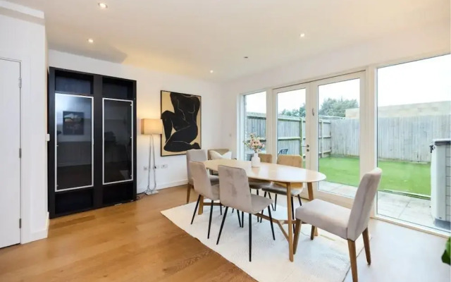 The Heathside Haven - Modern 3bdr Home With Garden