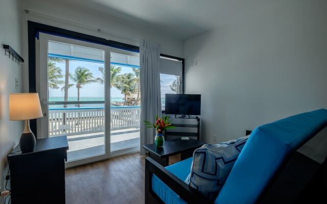 Aqua Vista Beachfront Suites