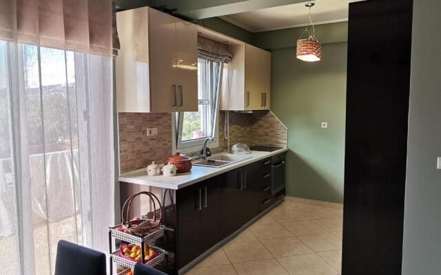 Quiet apartment in a private house