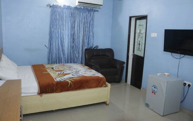 Chisam Suites Annex