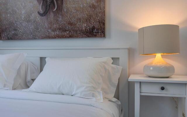 Touch of Class 2BDR Apartment by LovelyStay