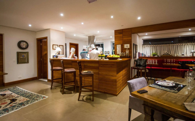 L.A.H. Hostellerie