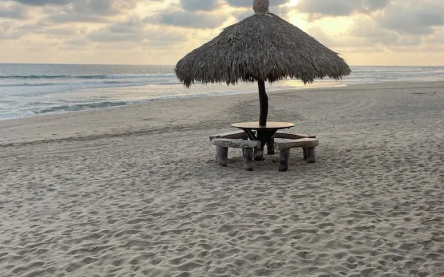 Troncones