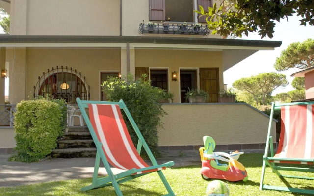 Rita Forte dei Marmi