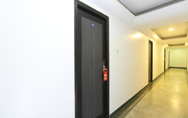 Nachiappa Park Hotel