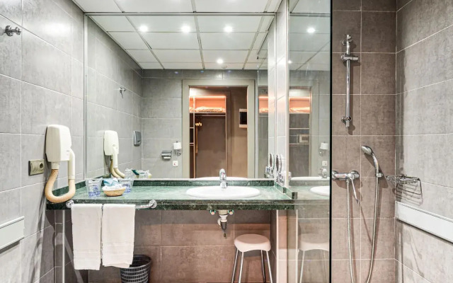 Olympia Hotel Events & Spa