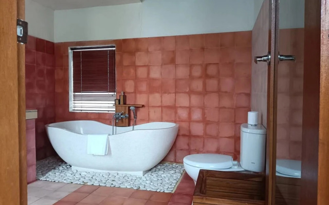 Thantha Serenity Resort