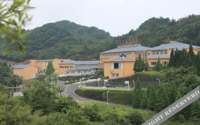 Yintian Yuquan Resort
