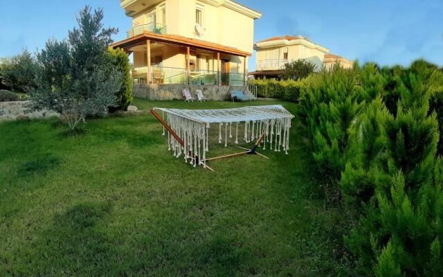 Poseidon Marine Villa