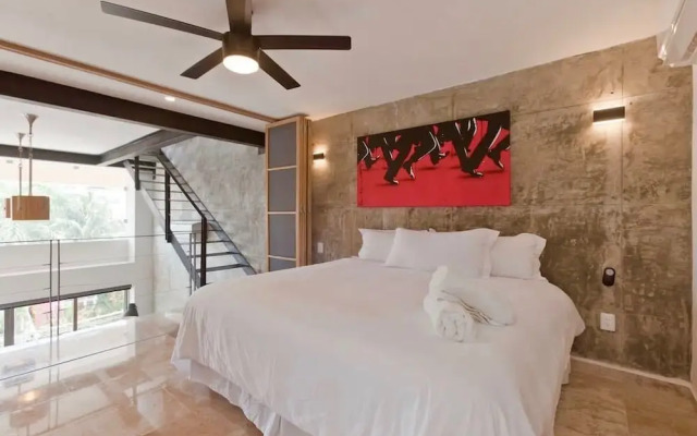 Ocean Plaza 13 by Praia