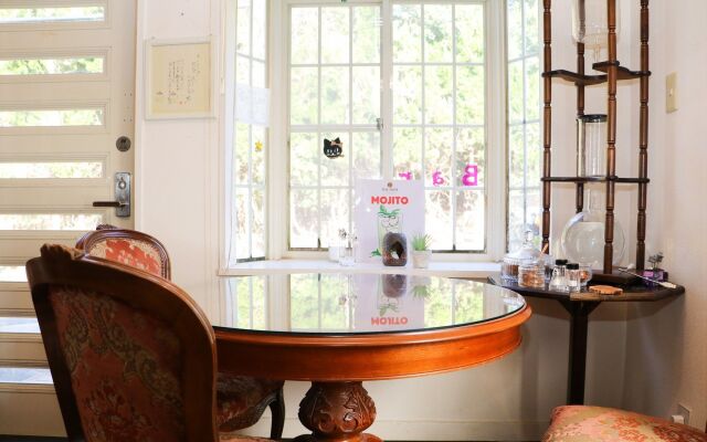 Guest House Shirahama R cafe – Caters to Women - Hostel