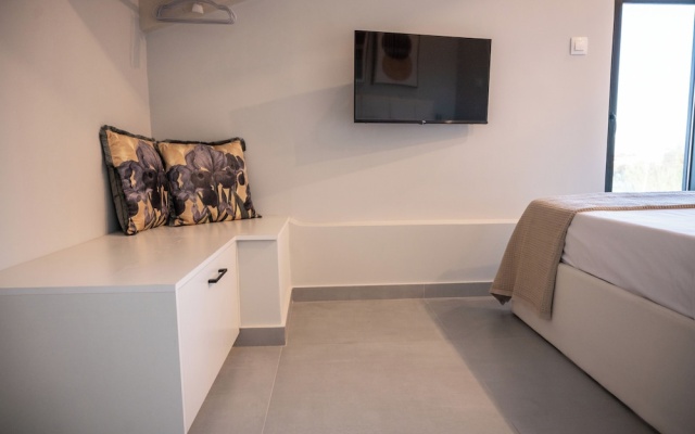 Azure II Suite