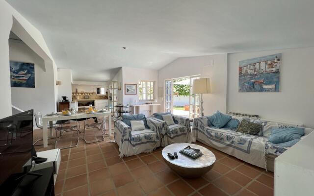Albufeira Balaia Villa With Private Pool by Homing