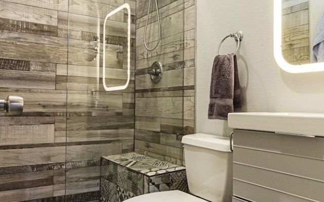 Montrose Guesthouse Suites