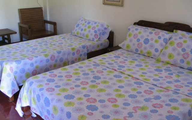 Bulwagang Princesa Tourist Inn & Restaurant