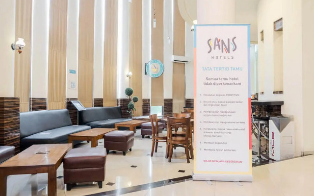 Sans Hotel Fiducia Serpong
