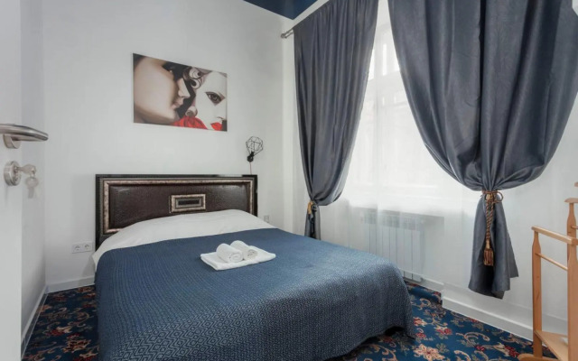 Pushkinskaya "Wine palette"