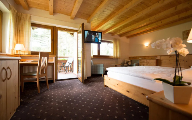 Hotel Pinei Nature & Spirit