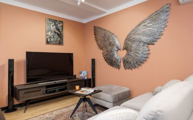 Apartment Kazimierz + Parking by Renters