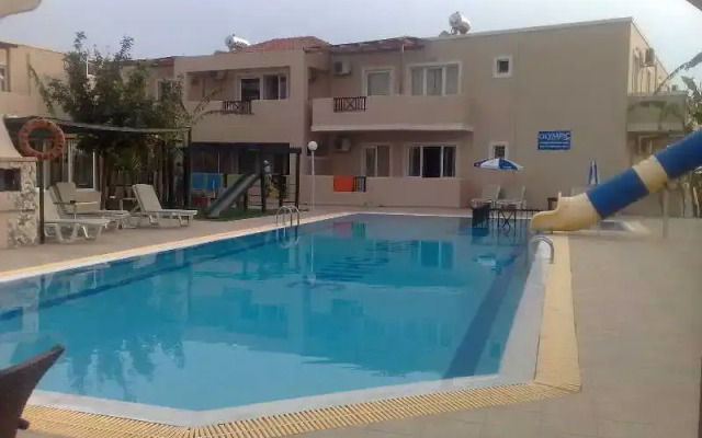 Sunshine Hotel & Apartments