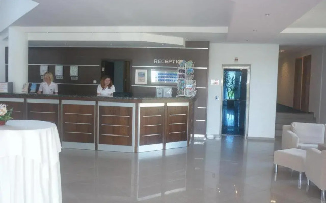 PrimaSol Sineva Beach Hotel - All Inclusive