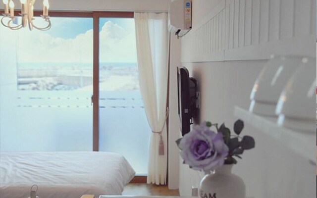 Uljin Sea and Momalet Pension