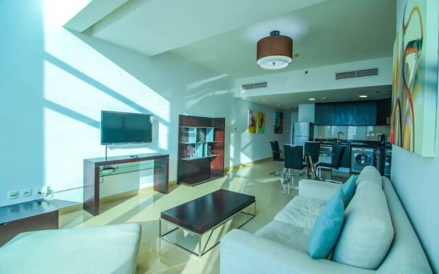 Lux BnB Movenpick JLT Penthouse 1BDR