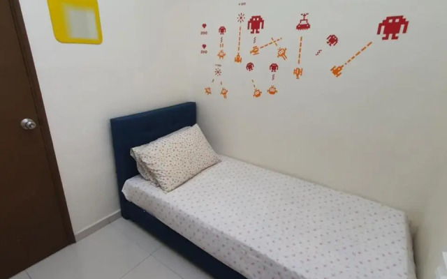 Little Sentrio - Apt E-3-8