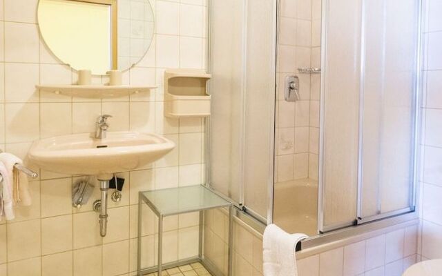 Kurmittelhaus Wagner