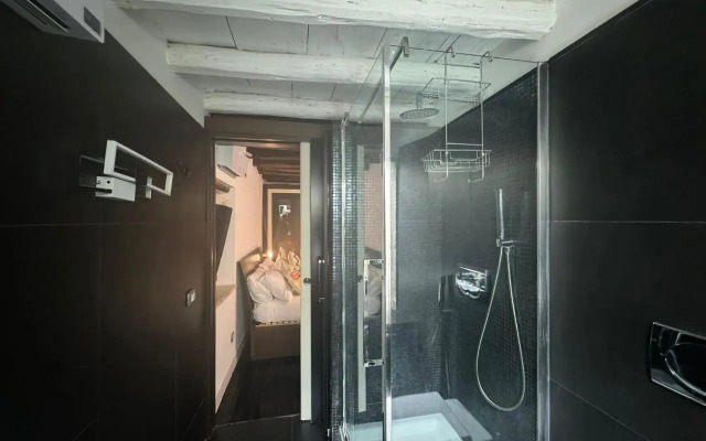 Ancient Rome Apartments