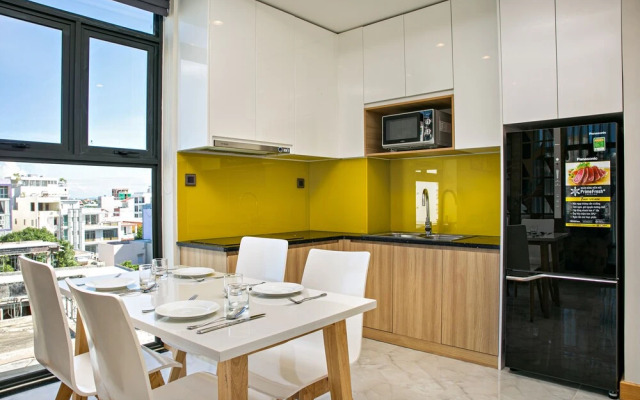 Sun River Hotel & Apartment