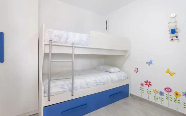 White Sea by Seasidehomes