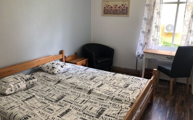 Målerås Vandrarhem B&B