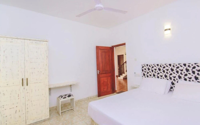Una J villa