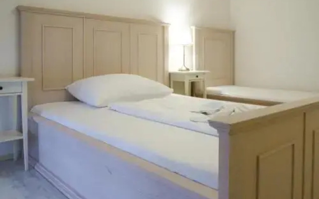 Riverview Old Town Apartment