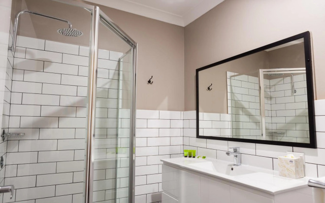 Nightcap at Archer Hotel