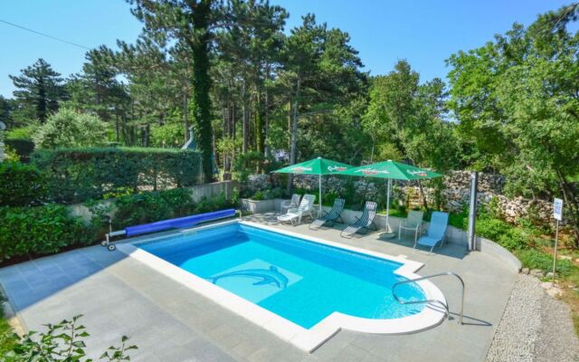 Apartment Fuma St.Georges-de-Montclard 18265