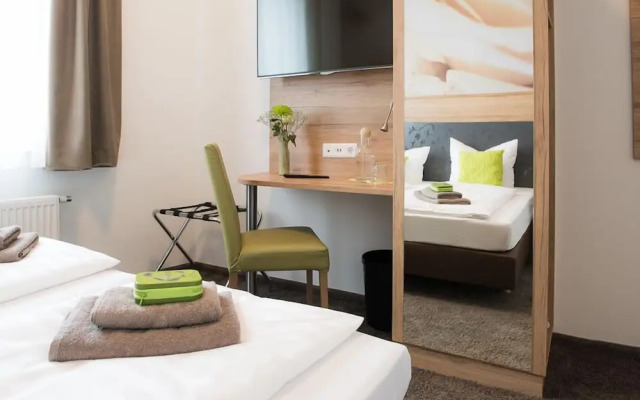The Outlet Hotel
