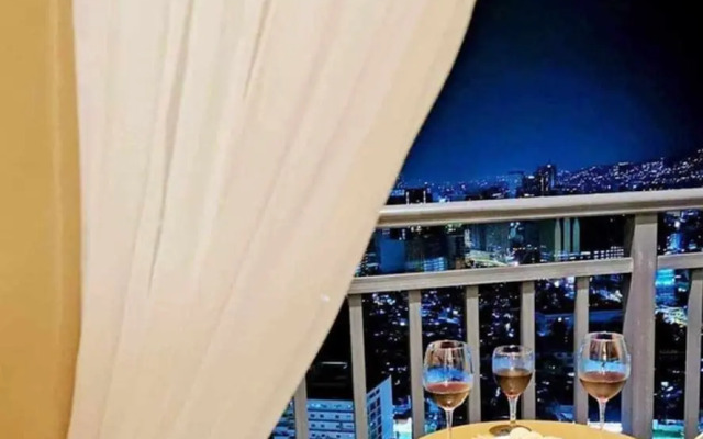Cozy Furnished Condo near I.T. Park