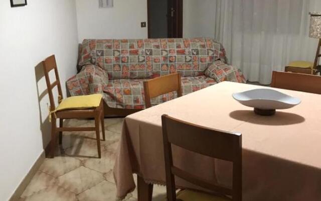 Appartamento luminoso e spazioso al primo piano