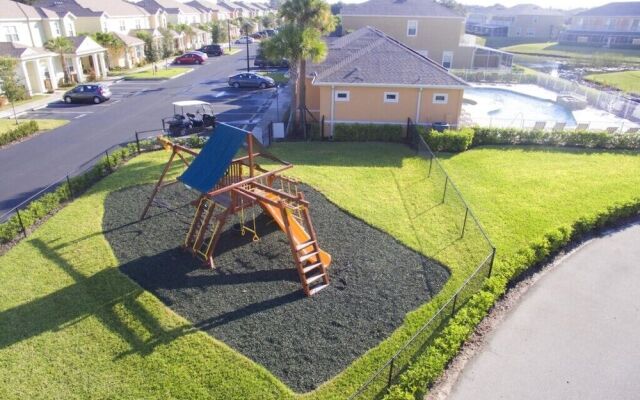 17413sb - Serenity 3 Bedroom Townhouse