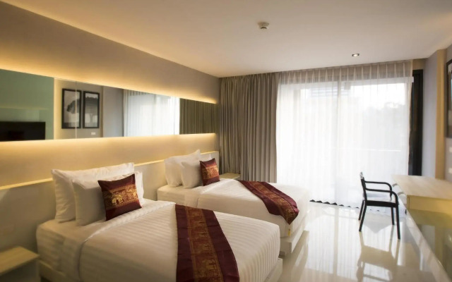 Serenotel Pattaya Beach Front